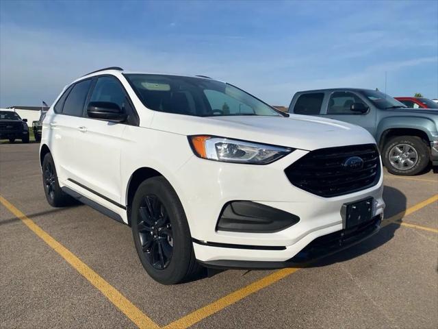 2022 Ford Edge SE