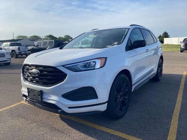 2022 Ford Edge SE