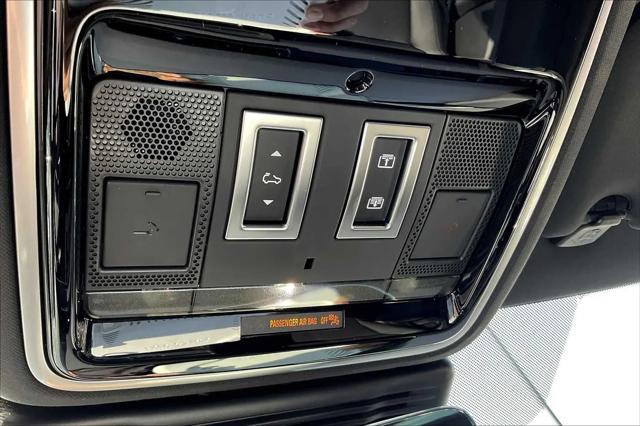 2026 Land Rover Range Rover Velar S