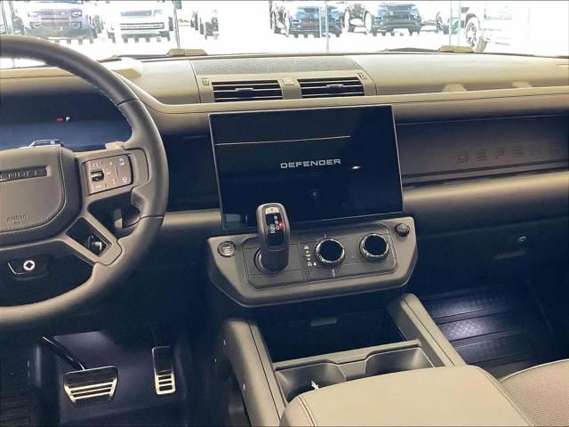 2026 Land Rover Defender P635 OCTA
