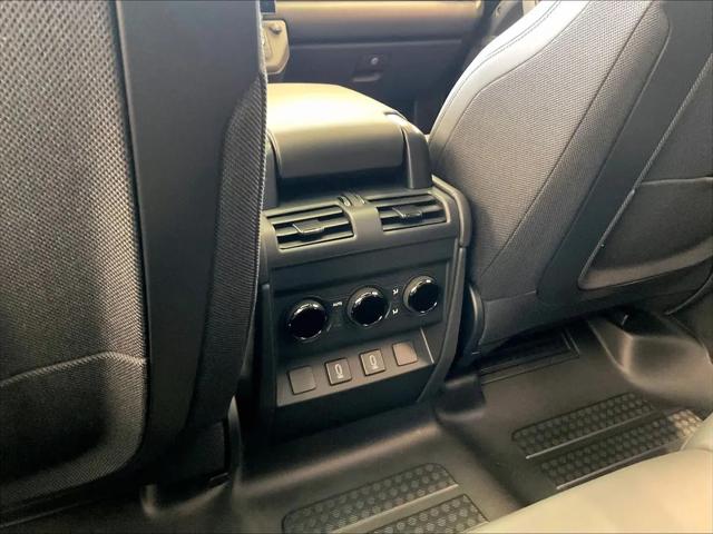 2026 Land Rover Defender P635 OCTA