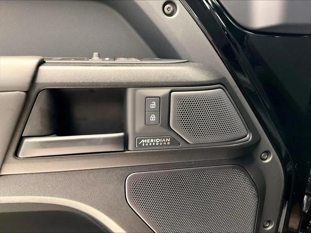 2026 Land Rover Defender P635 OCTA