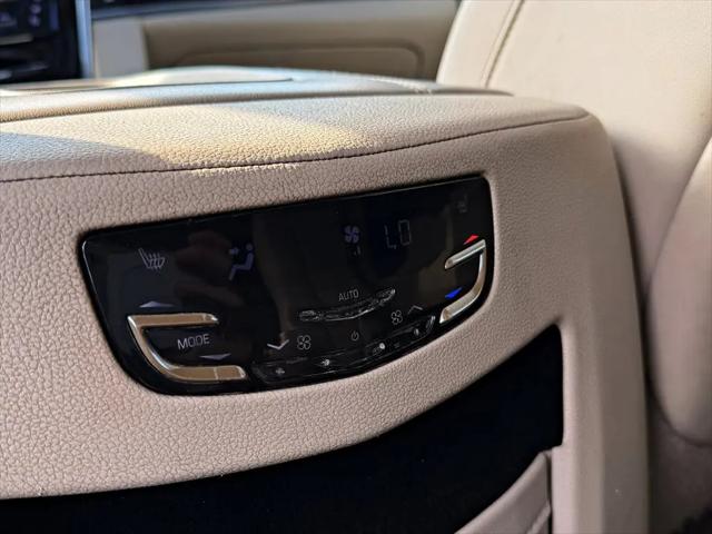 2019 Cadillac Escalade ESV Luxury