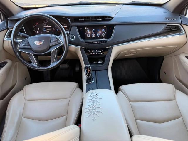 2019 Cadillac XT5 Standard