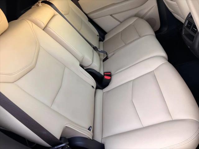 2019 Cadillac XT5 Standard