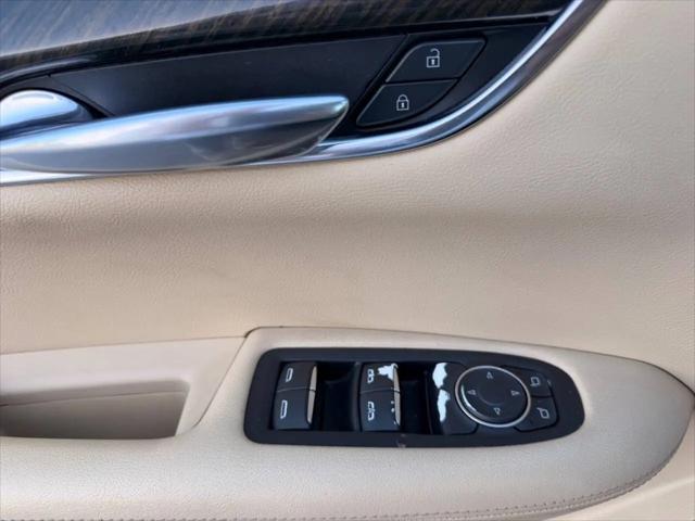 2019 Cadillac XT5 Standard