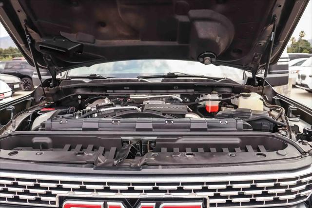 2021 GMC Sierra 2500HD 4WD Crew Cab Standard Bed Denali