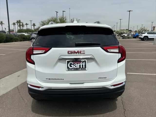 2024 GMC Terrain AWD SLT