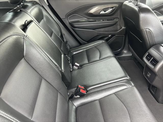 2024 GMC Terrain AWD SLT