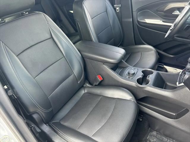 2024 GMC Terrain AWD SLT