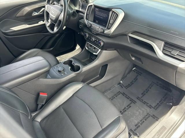 2024 GMC Terrain AWD SLT