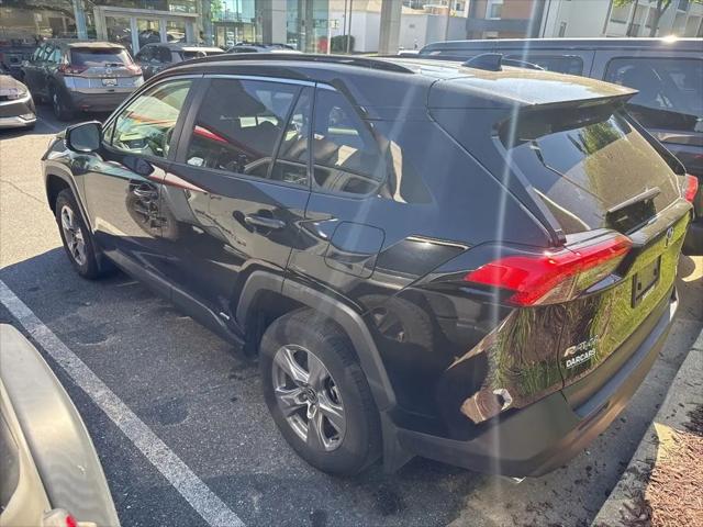 2025 Toyota RAV4 Hybrid XLE