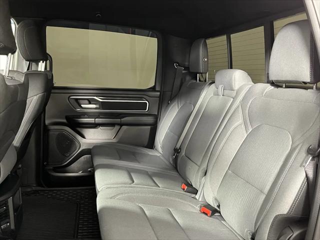2023 Ram 1500 Big Horn Crew Cab 4x4 5'7" Box
