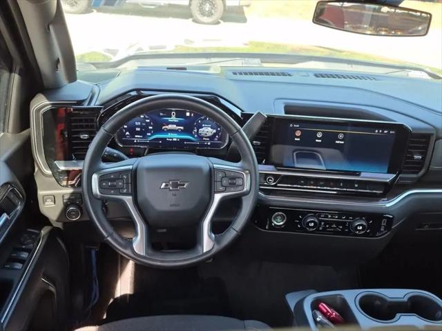 2023 Chevrolet Silverado 1500 4WD Crew Cab Short Bed LT with 2FL