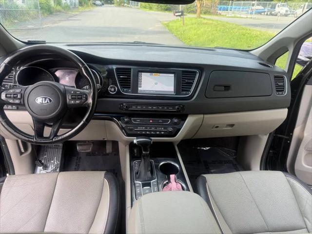 2019 Kia Sedona SX