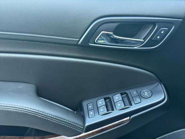 2020 Chevrolet Suburban 4WD LT