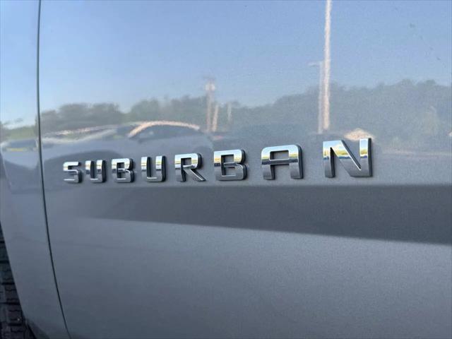 2020 Chevrolet Suburban 4WD LT