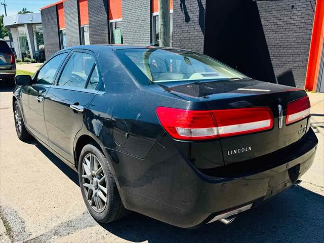 2011 Lincoln MKZ FWD