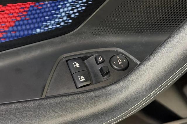 2023 BMW M240 i