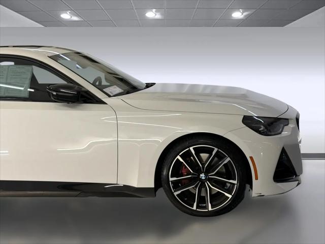 2023 BMW M240 i