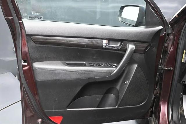 2011 Kia Sorento LX