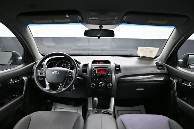 2011 Kia Sorento LX
