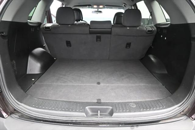 2011 Kia Sorento LX