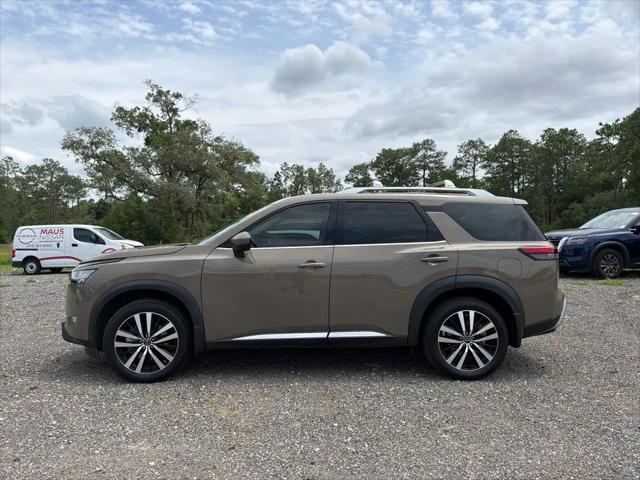 2024 Nissan Pathfinder Platinum FWD