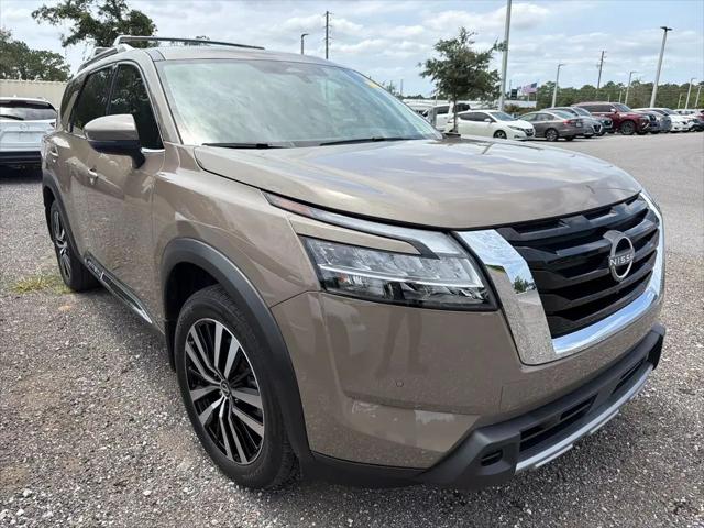2024 Nissan Pathfinder Platinum FWD