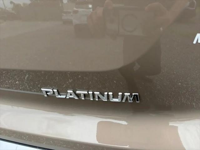2024 Nissan Pathfinder Platinum FWD