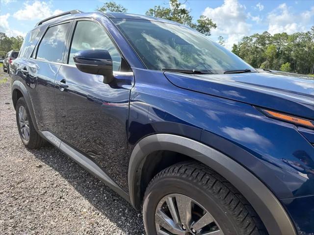 2025 Nissan Pathfinder SV 4WD