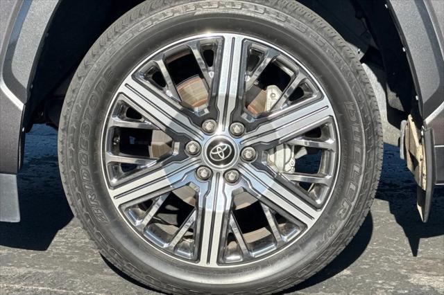2023 Toyota Sequoia Capstone