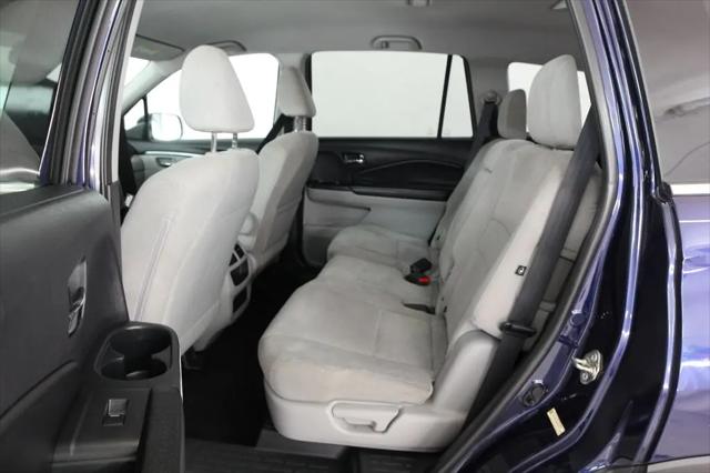 2016 Honda Pilot LX