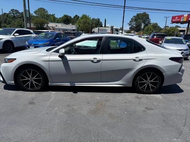 2023 Toyota Camry SE