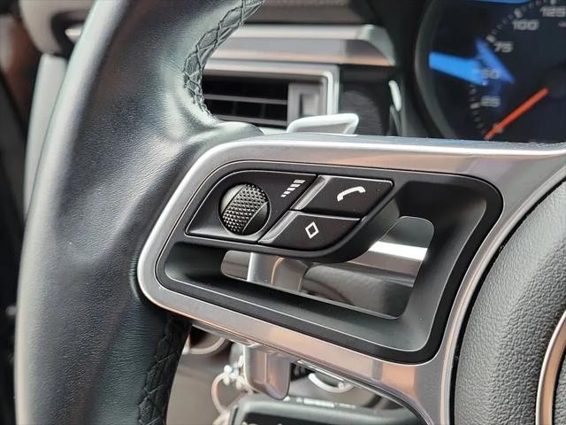 2018 Porsche Macan Macan