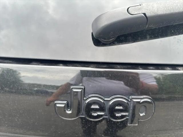 2016 Jeep Cherokee Altitude
