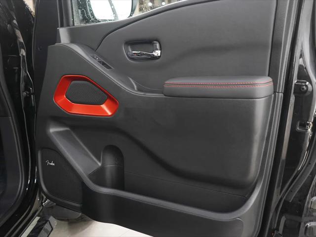 2024 Nissan Frontier Crew Cab PRO-4X 4x4