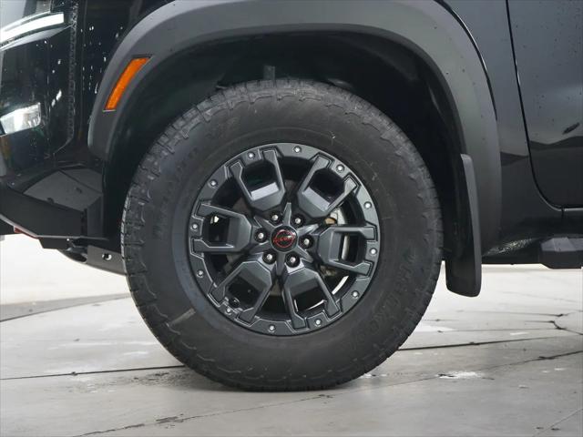 2024 Nissan Frontier Crew Cab PRO-4X 4x4
