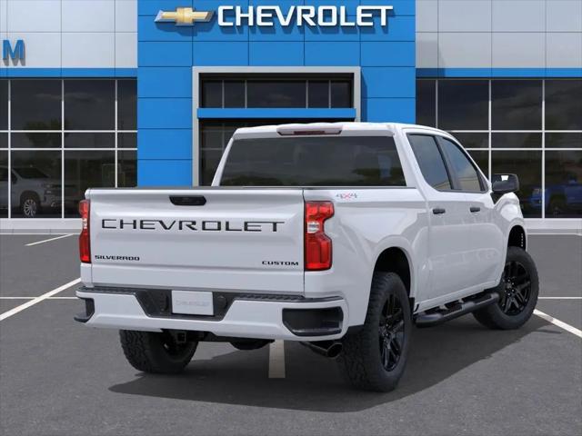 2026 Chevrolet Silverado 1500 4WD Crew Cab Short Bed Custom