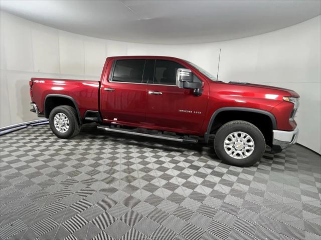 2025 Chevrolet Silverado 3500HD Crew Cab, Standard Bed, LTZ, 4WD
