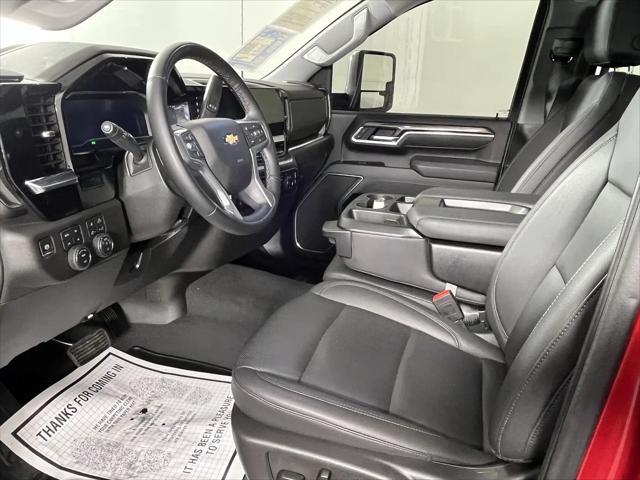 2025 Chevrolet Silverado 3500HD Crew Cab, Standard Bed, LTZ, 4WD