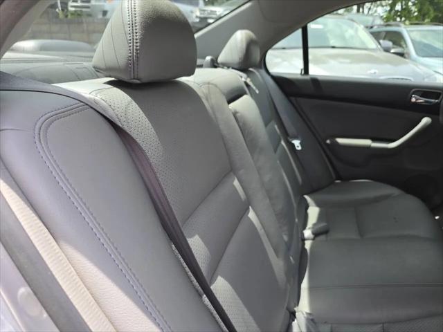 2004 Acura TSX Base