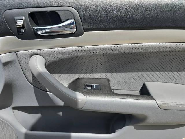 2004 Acura TSX Base