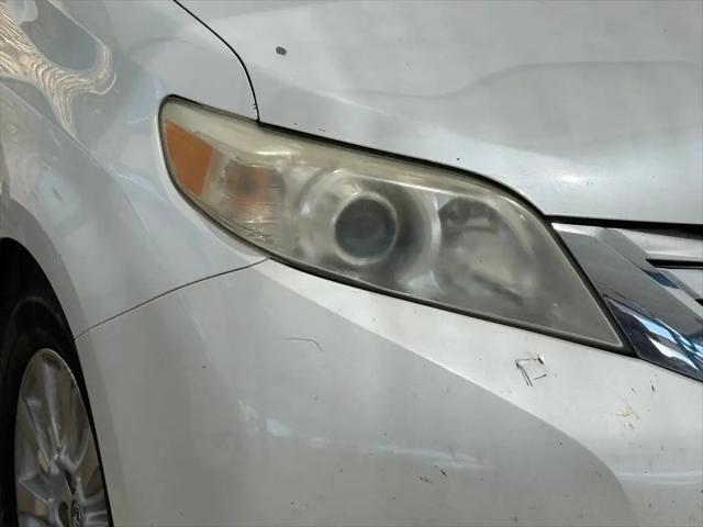2013 Toyota Sienna Limited V6 7 Passenger