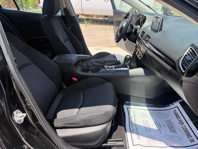 2015 Mazda Mazda3 i Sport