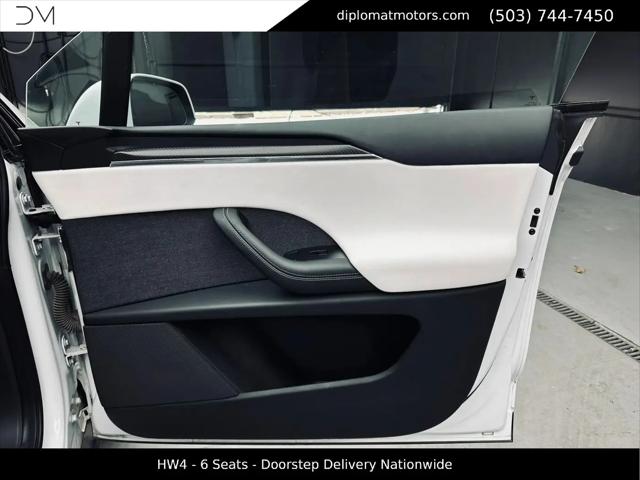 2023 Tesla Model X Plaid Tri Motor All-Wheel Drive