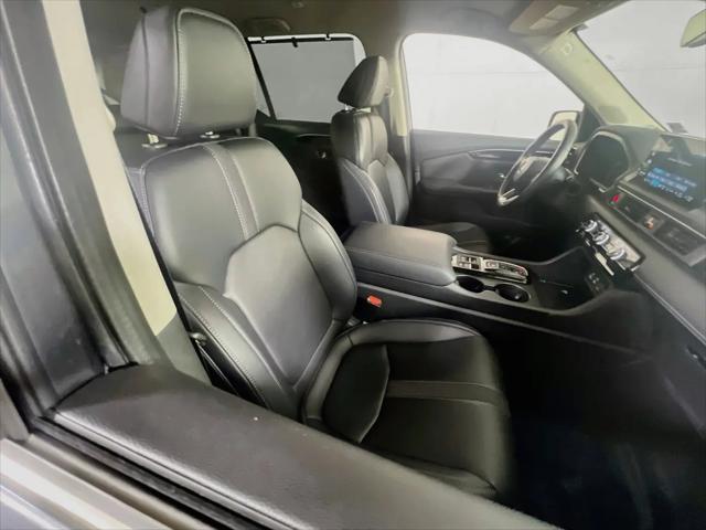 2023 Honda Pilot AWD EX-L 8 Passenger