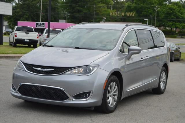 2017 Chrysler Pacifica Touring-L for sale in Clarksville, TN