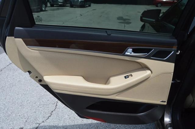 2016 Hyundai Genesis 3.8