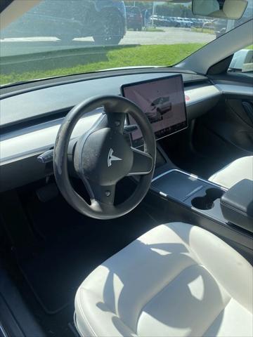 2022 Tesla Model 3 Long Range Dual Motor All-Wheel Drive
